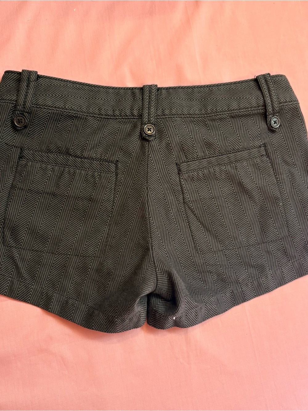 Herringbone low rise Cargo Shorts - Picture 2 of 5